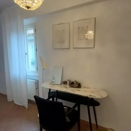 Eugenia Levia Apartment